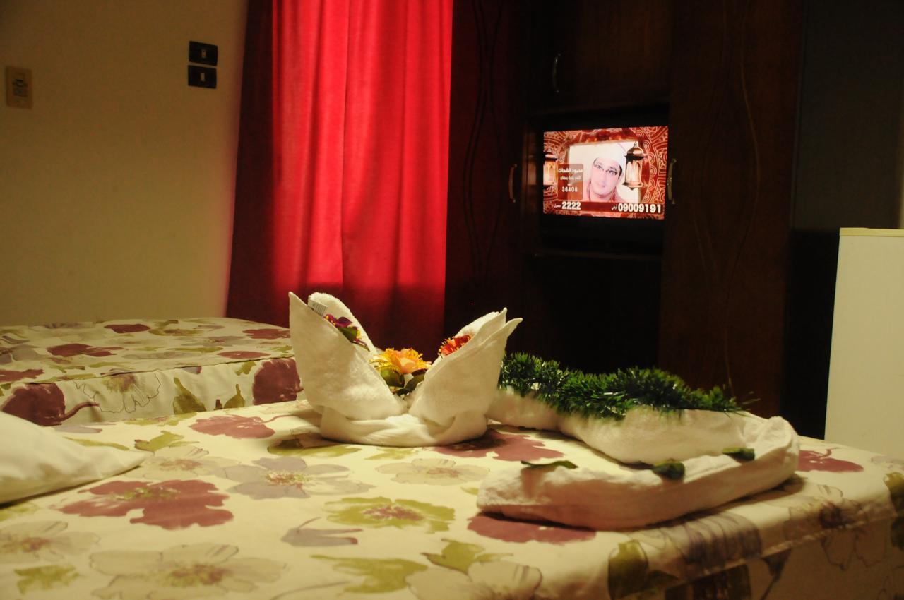 King Akhenaton Hotel ミニヤー エクステリア 写真