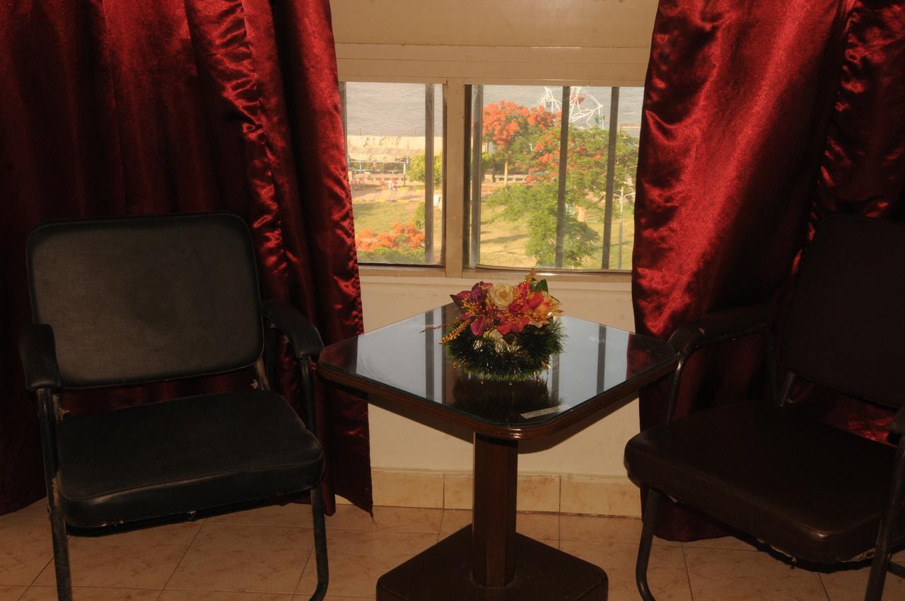 King Akhenaton Hotel ミニヤー エクステリア 写真